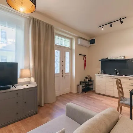 Hviezdne Noci - Self Check-in Appartement